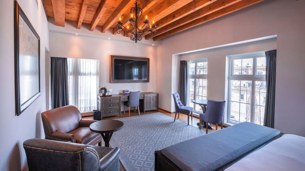 Suite Junior, 1 Cama King, Vista a la Ciudad