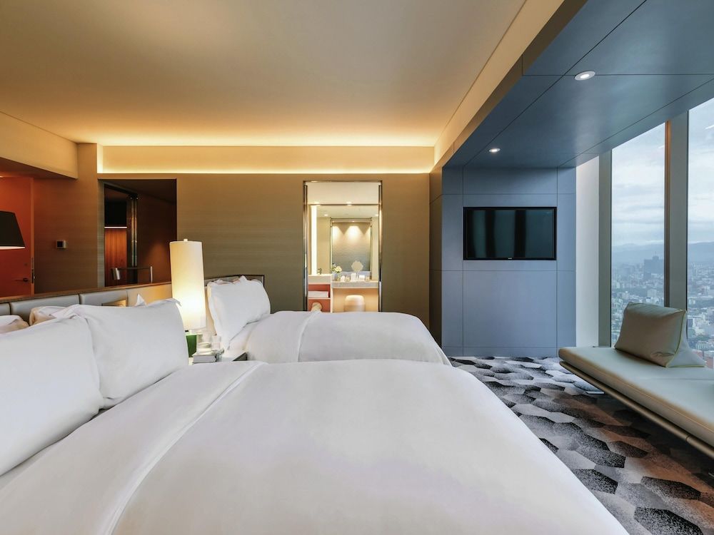 Junior Suite, 2 camas dobles, Club Lounge Access, Executive Level (Angel Independence View) — 4