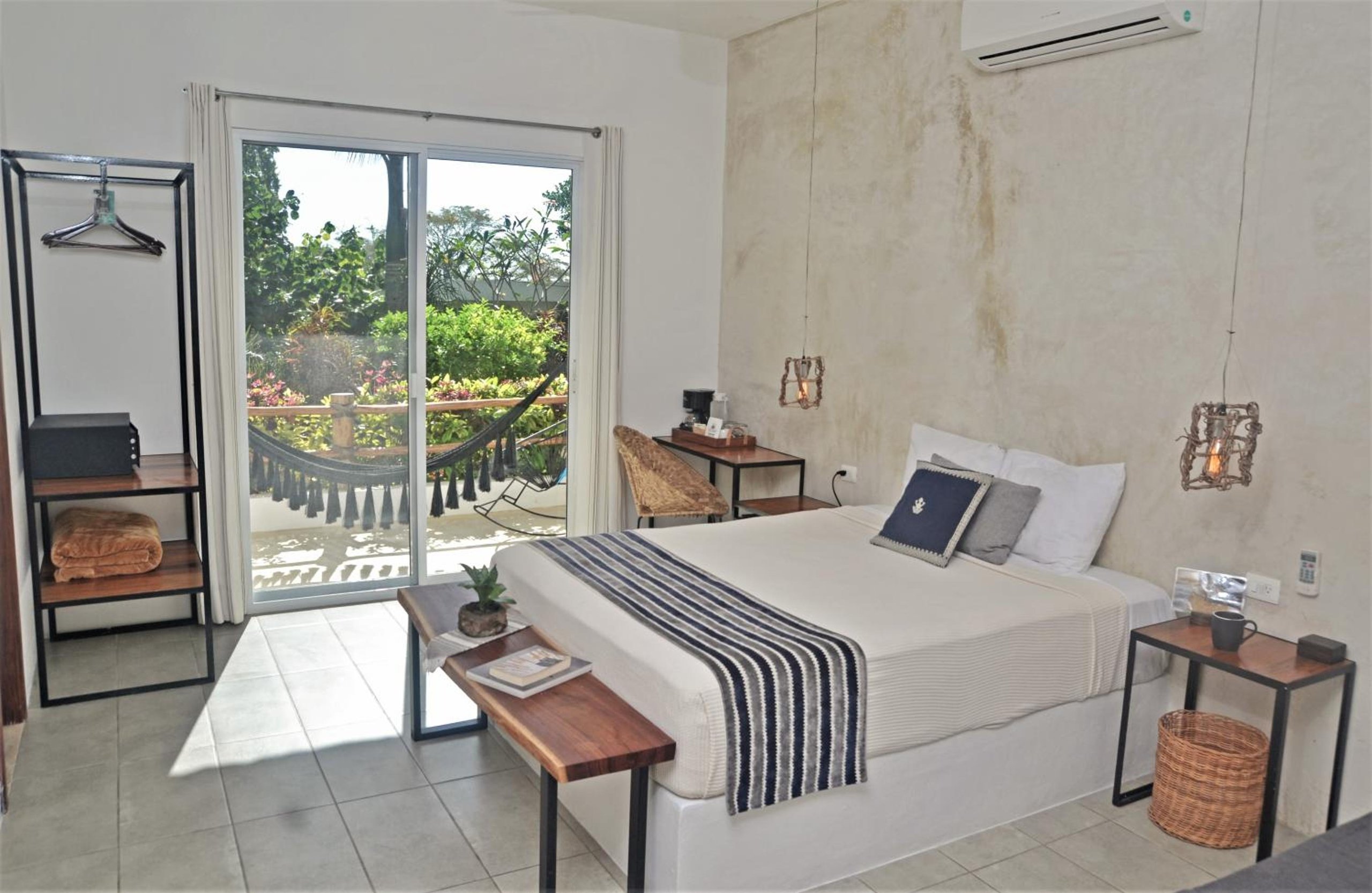 Queen Room con terraza — 6