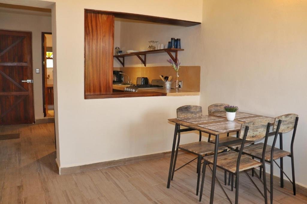 Suite con vista al jardín — 2