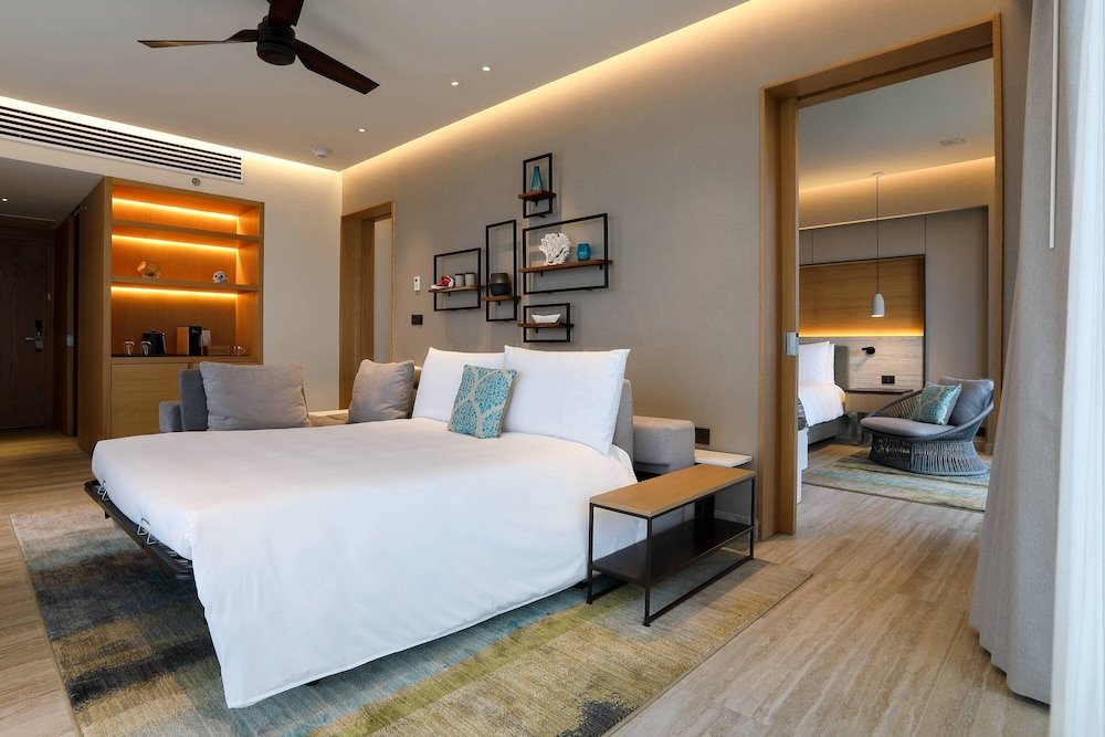 Suite, 1 habitación, para no fumadores, con vistas a la marina (Balcón) — 6