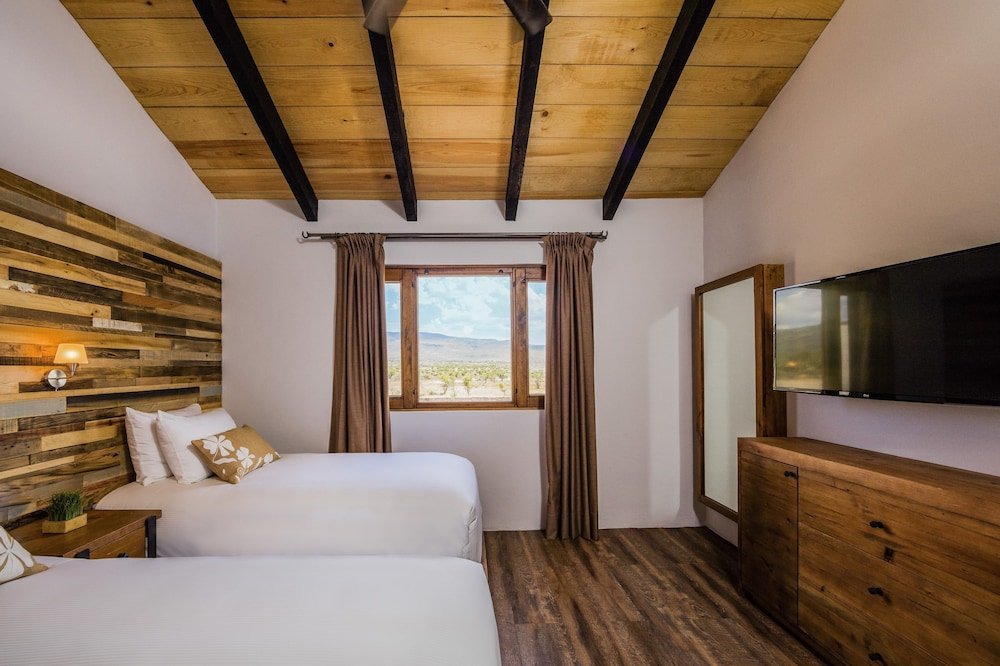 Habitación Estándar Doble, 2 Camas Dobles — 4
