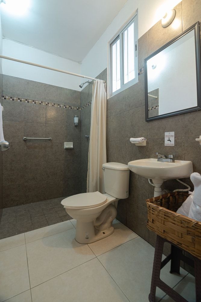 Family Suite, 2 camas dobles, no fumadores — 7