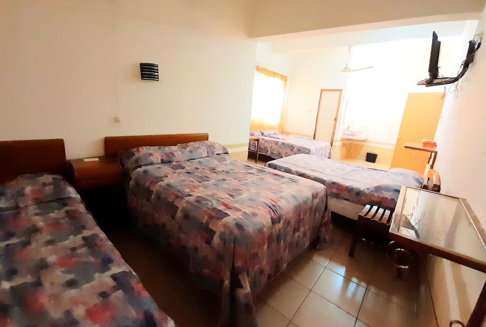 Habitación Estándar, 2 camas dobles — 4