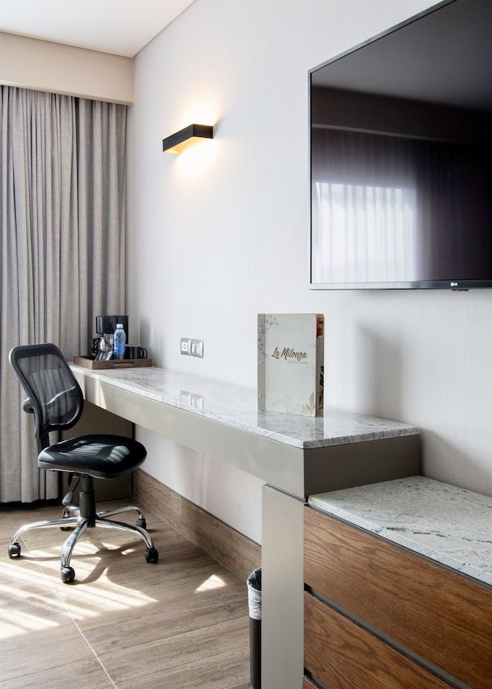 Junior Room — 6