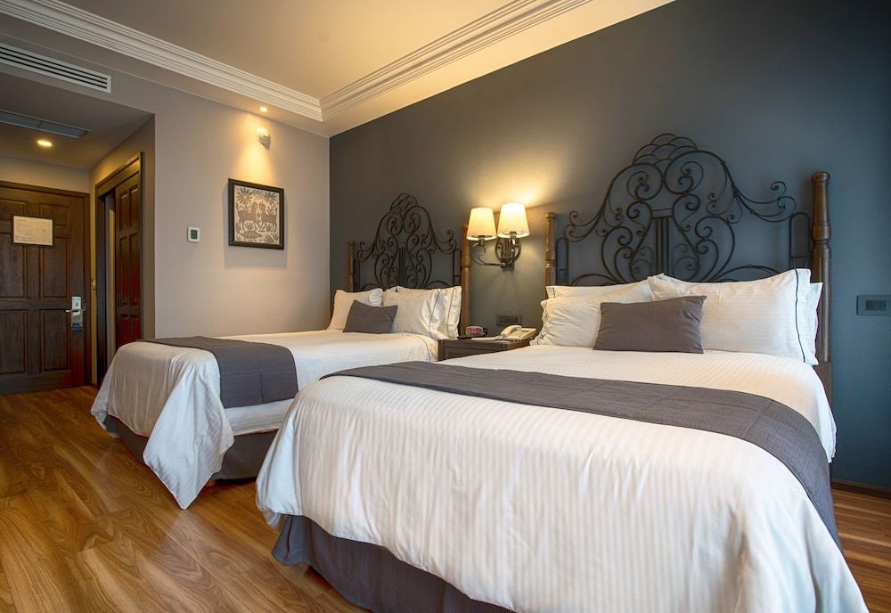Habitación Familiar, 2 Camas Dobles — 7