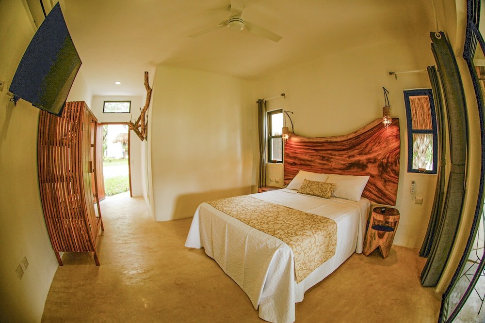 Habitación Deluxe, 1 cama Queen, Private Bathroom — 3
