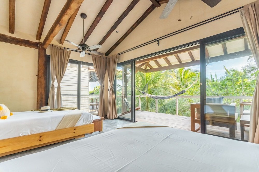 Habitación Deluxe, 2 camas Queen, vista al jardín — 3
