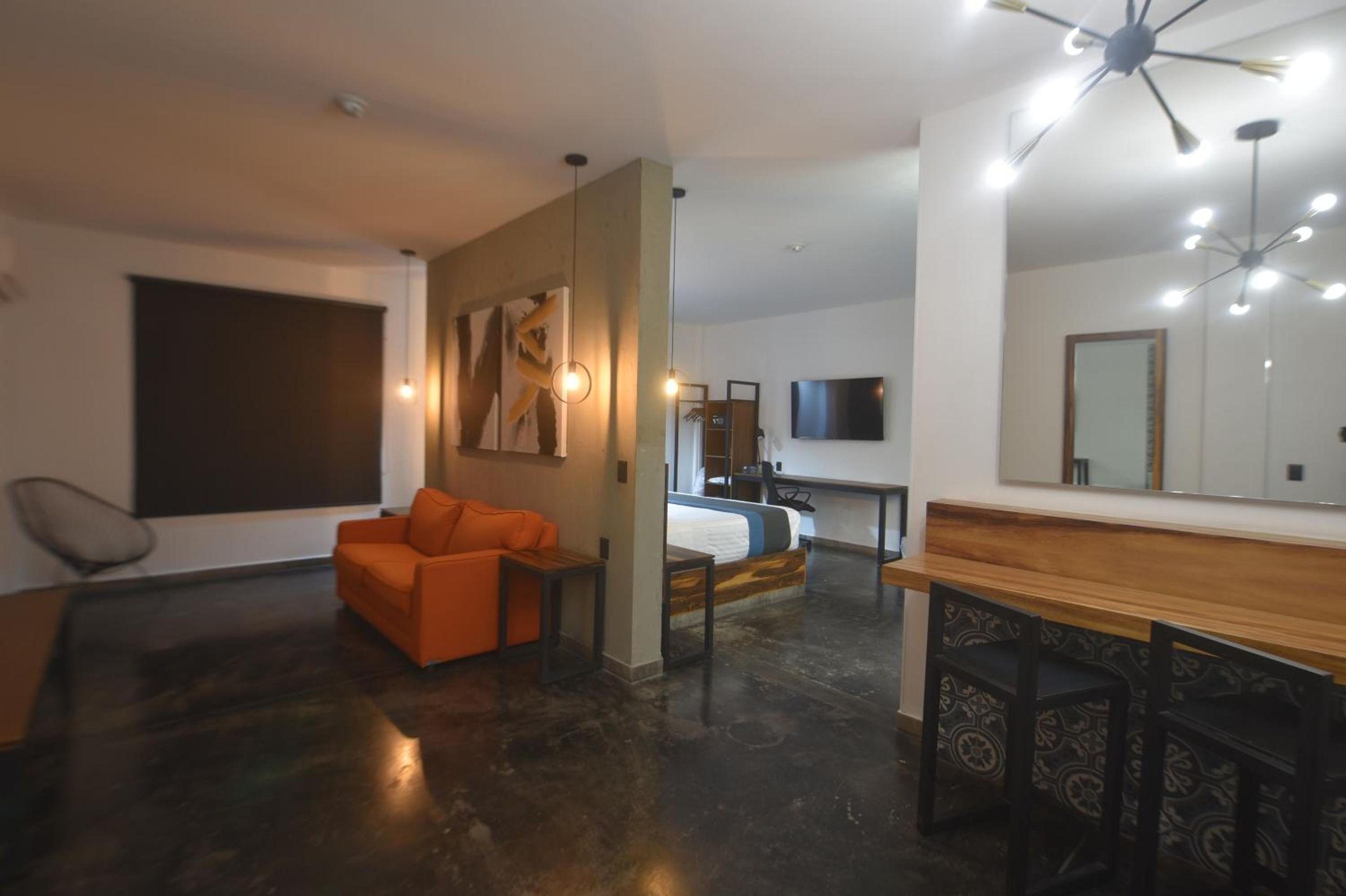 King Suite con Spa Bath — 2