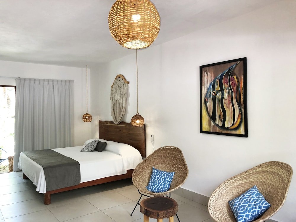 Habitación Estándar, 1 cama King, balcón — 4