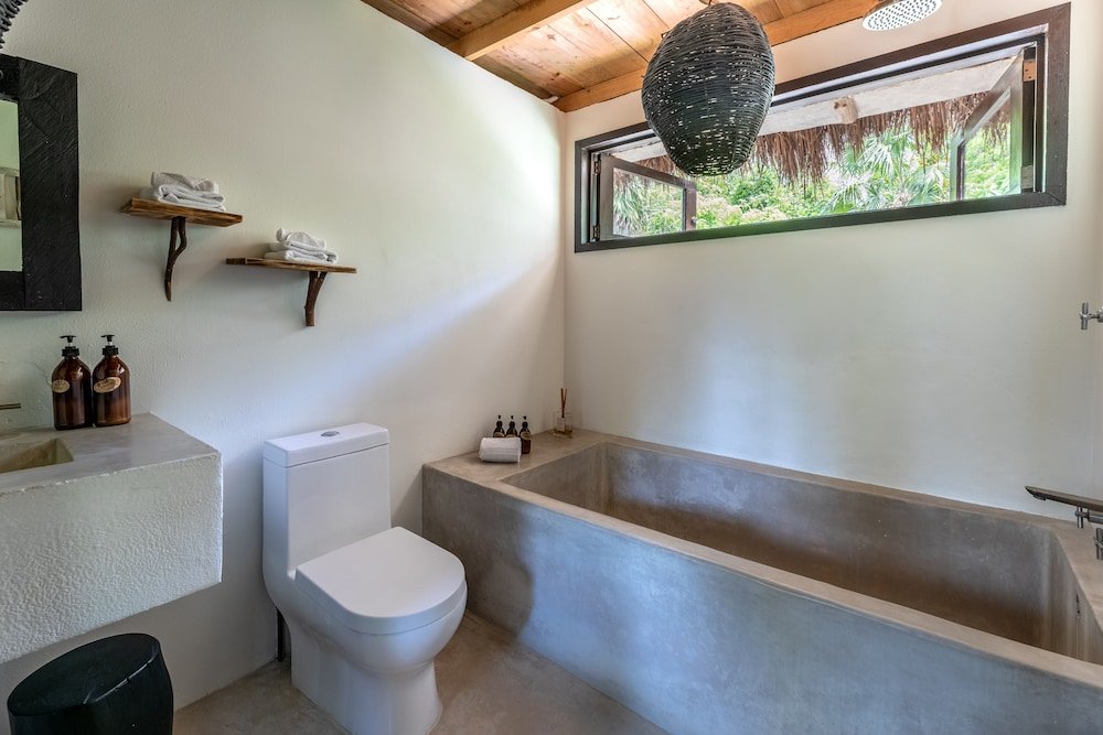 Garden Suite — 8