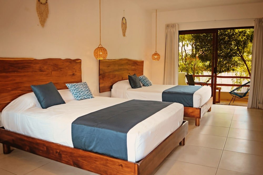 Habitación Estándar, 2 camas dobles, balcón
