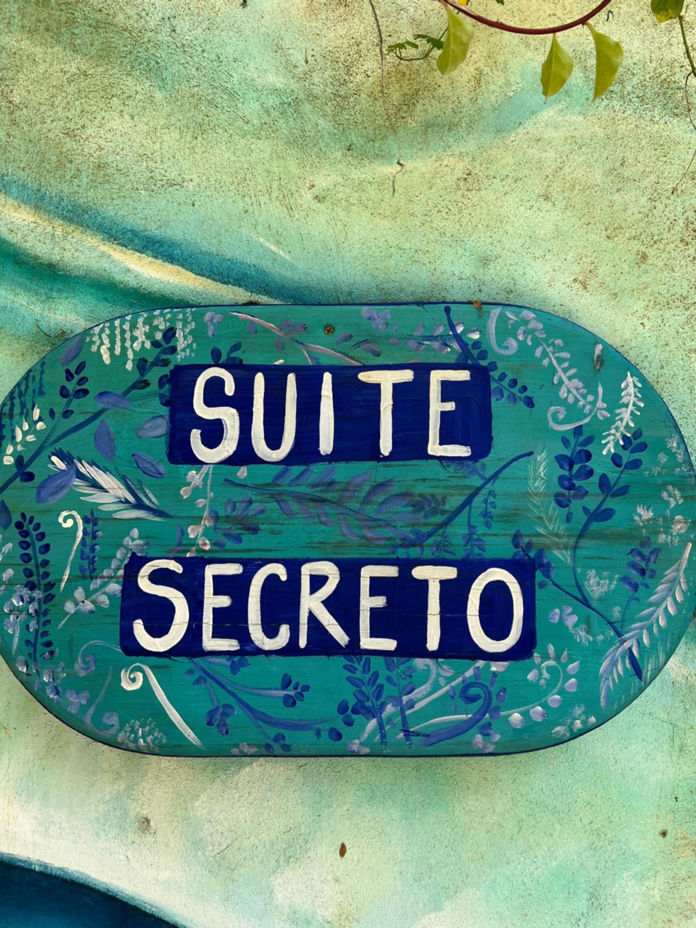 Deluxe Suite — 3