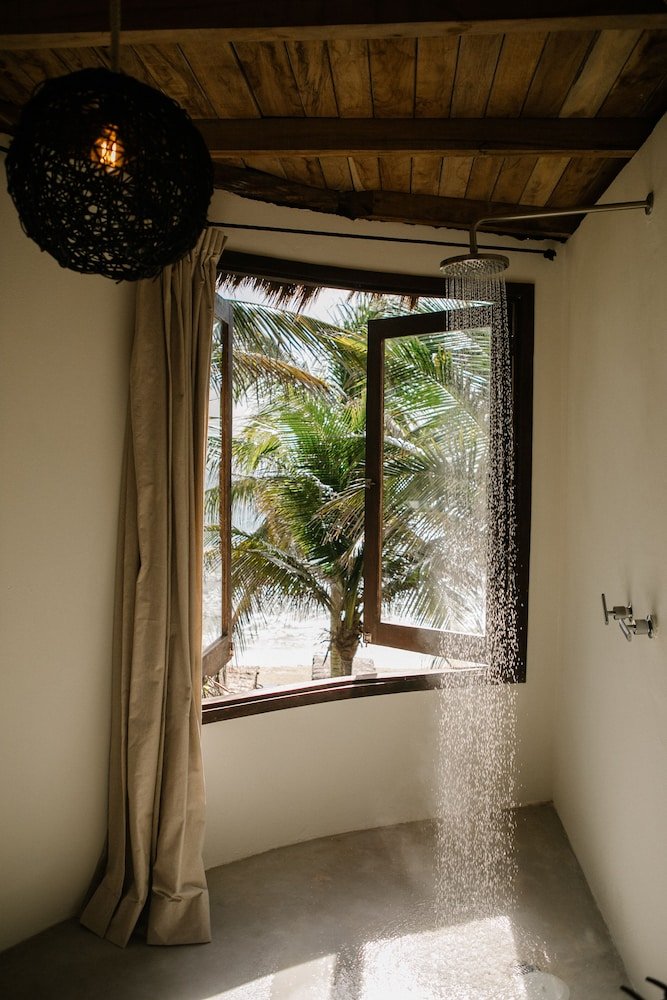 Room, vista al mar — 5