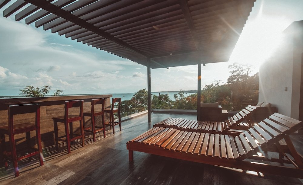 Suite, Lagoon View — 3