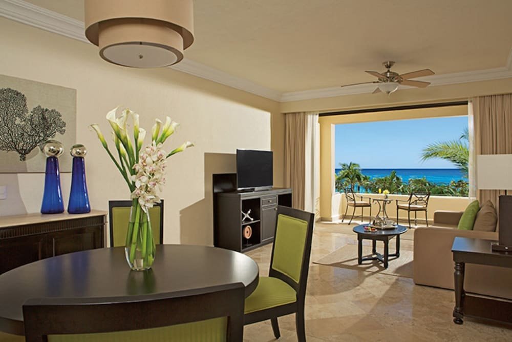 Preferred Club One Bedroom Suite vista al mar King — 2
