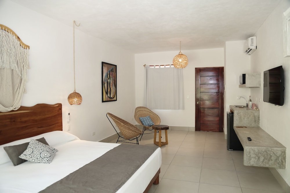 Habitación Estándar, 1 cama King, balcón — 5