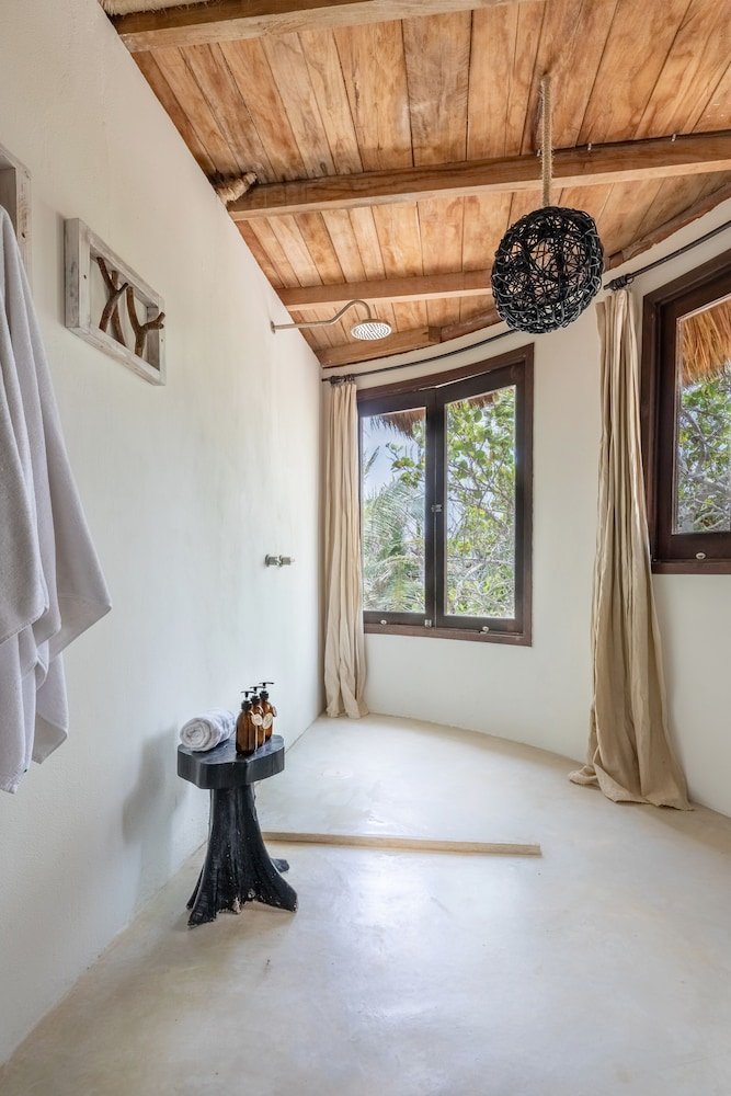 Room, vista al mar — 7