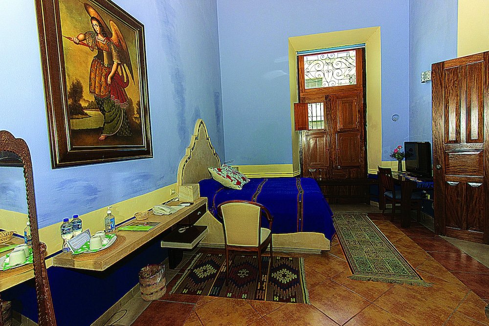 Habitación Deluxe, 1 cama Queen, Jetted Tub — 2