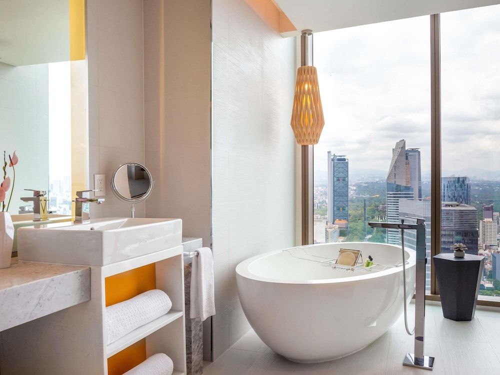 Junior Suite, 2 camas dobles, Club Lounge Access, Executive Level (Angel Independence View) — 5