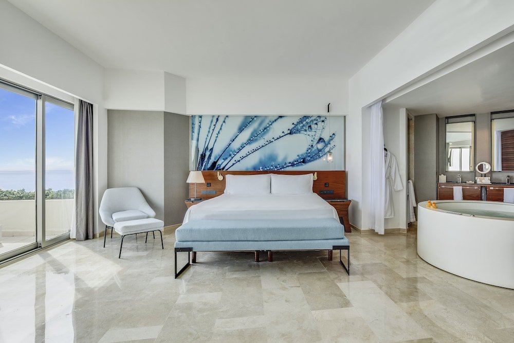 Suite, 1 cama King, Jetted Tub, Oceanfront (Aqua) — 2