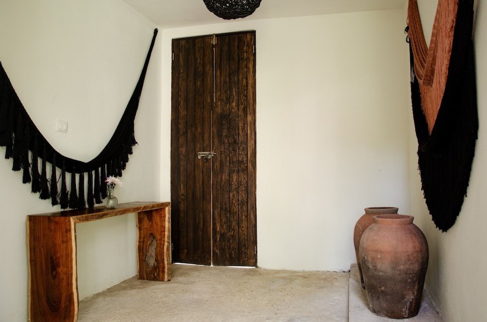 Jungle View Room — 3