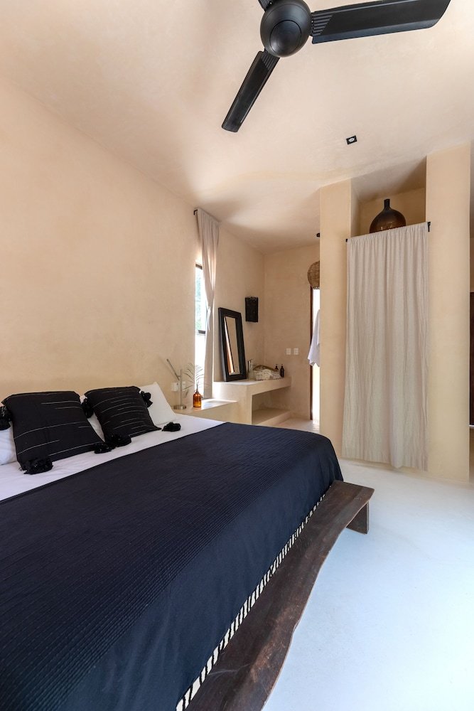 Tulik B Room — 2