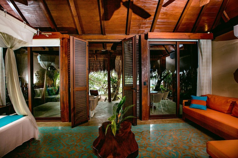 Cabin, Lake View — 4