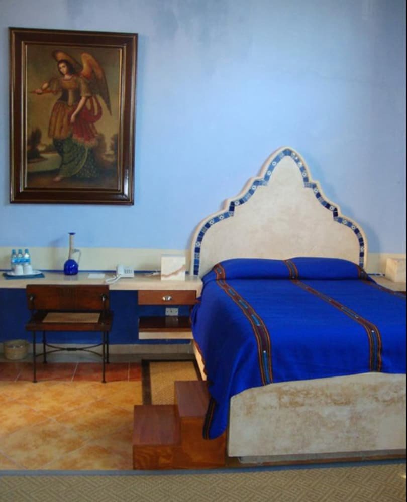 Habitación Deluxe, 1 cama Queen, Jetted Tub — 3