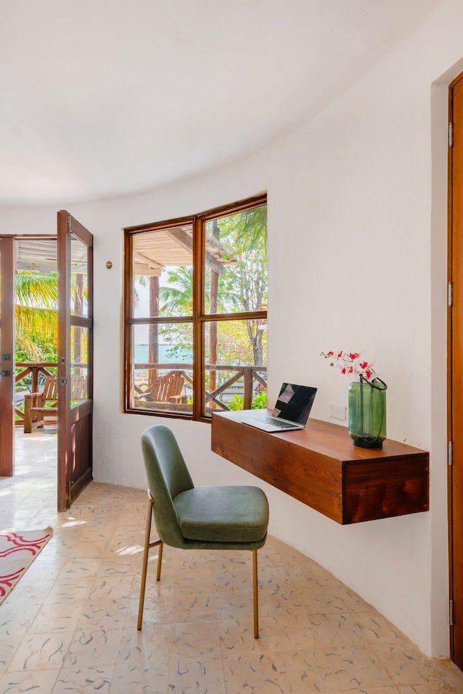 Premier Suite, 1 cama King, balcón, Lake View — 4