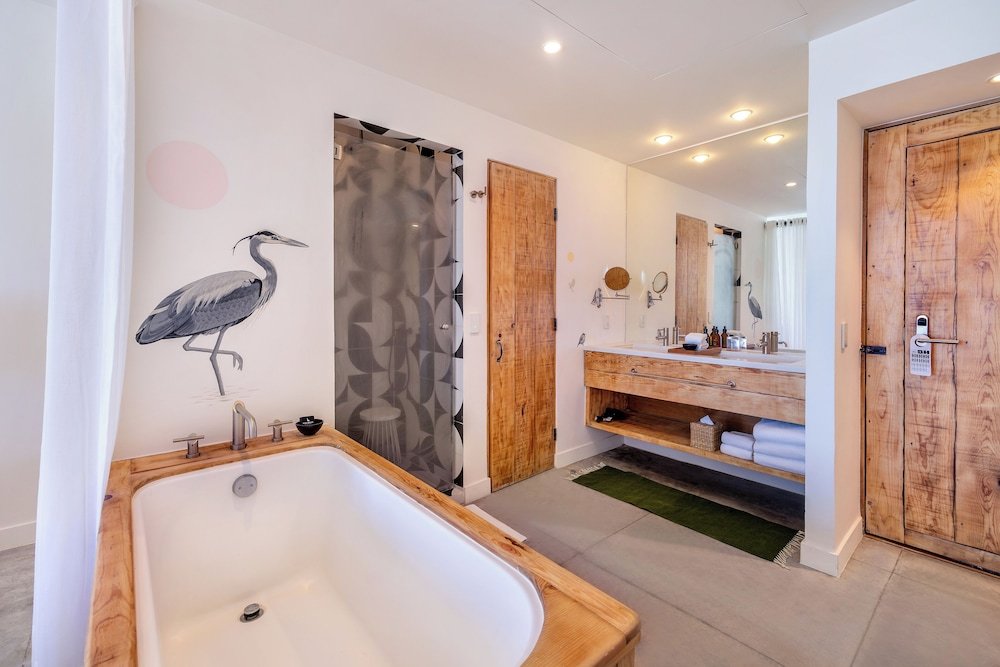 Room, 1 cama King, vista al mar — 2