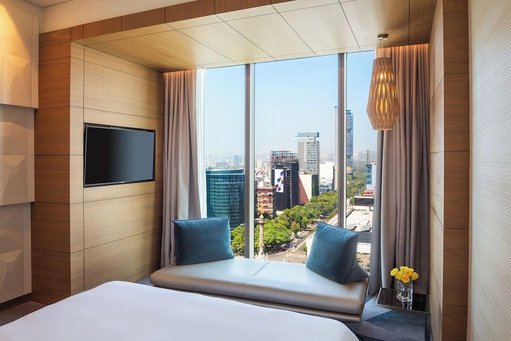 Club Room, 1 cama King, Business Lounge Access (Prestige, Angel Of Independence View)