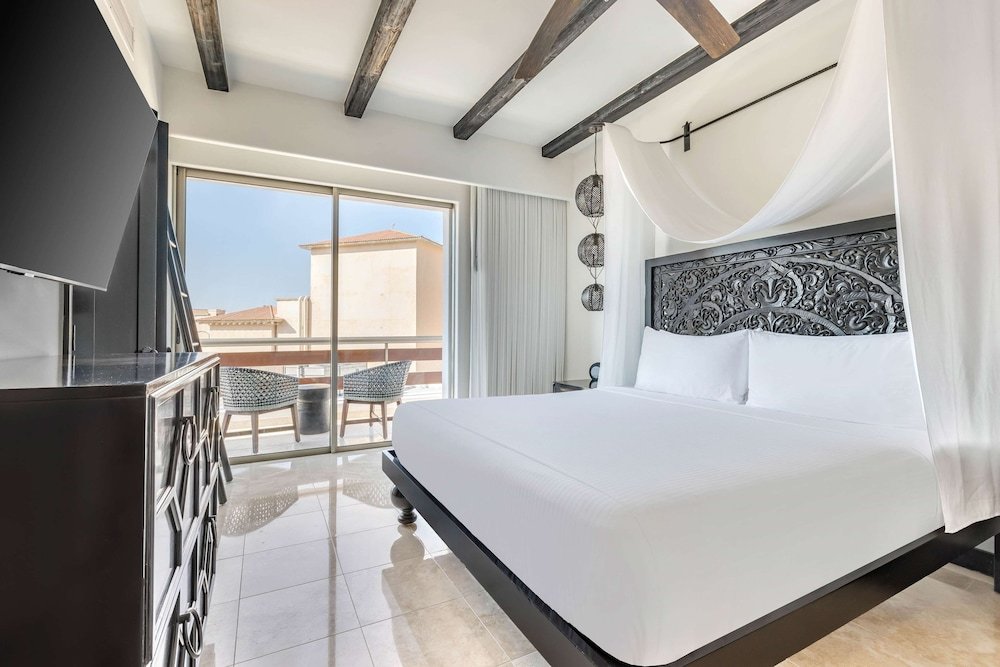 Suite de Jardín con 2 Dormitorios, 1 Cama King y 1 Cama Queen con Balcón