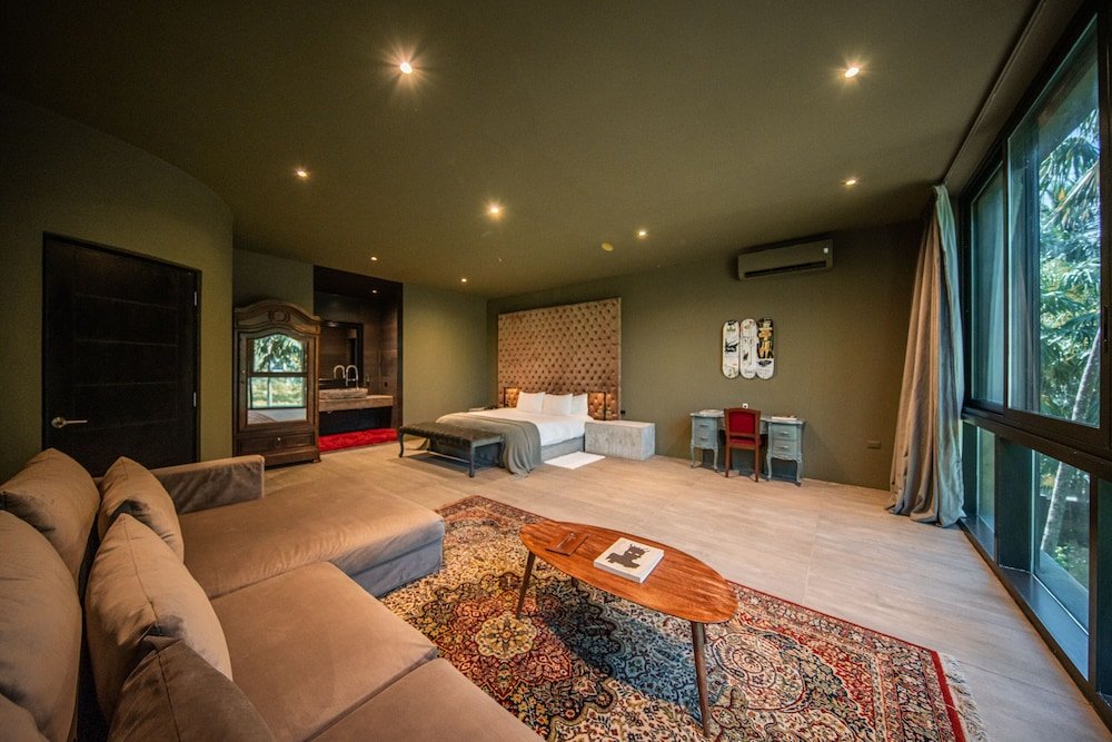 Suite, 2 Bathrooms, vista al jardín (Townhouse Labyrinth) — 4