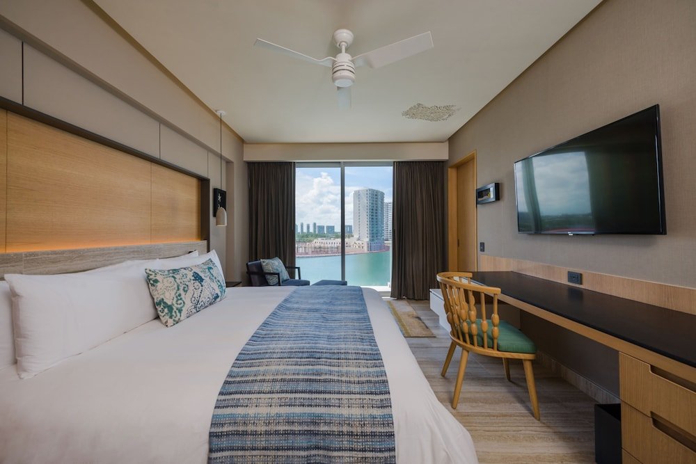 Suite, 1 habitación, para no fumadores, con vistas a la marina (Balcón) — 2