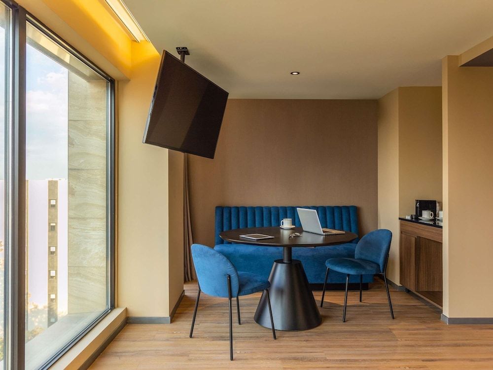 Executive Suite, 1 cama King con sofá cama — 2