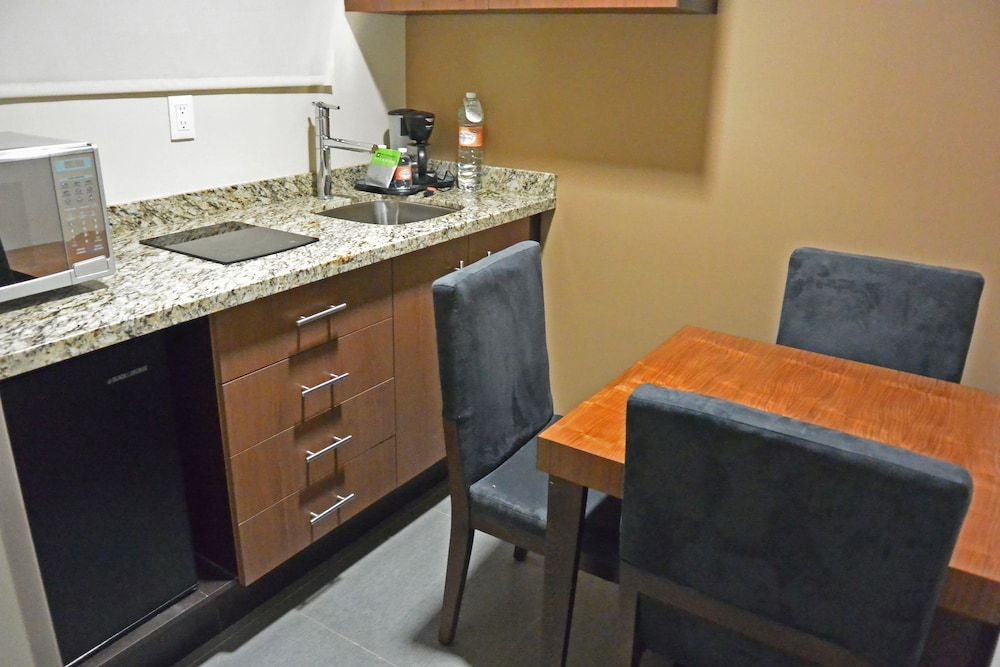 Suite, 1 cama doble — 2