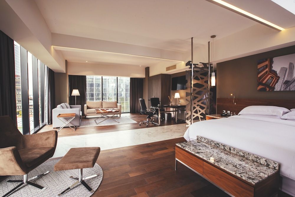 Master Suite — 2