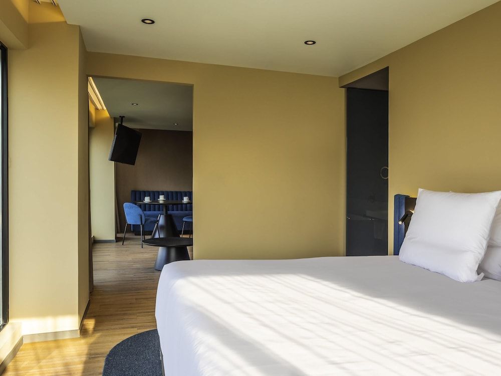 Executive Suite, 1 cama King con sofá cama — 4