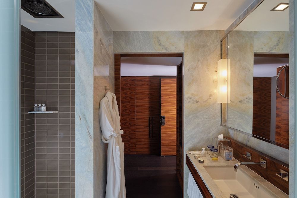 Habitación Superior, 1 Cama King, No Fumadores — 2