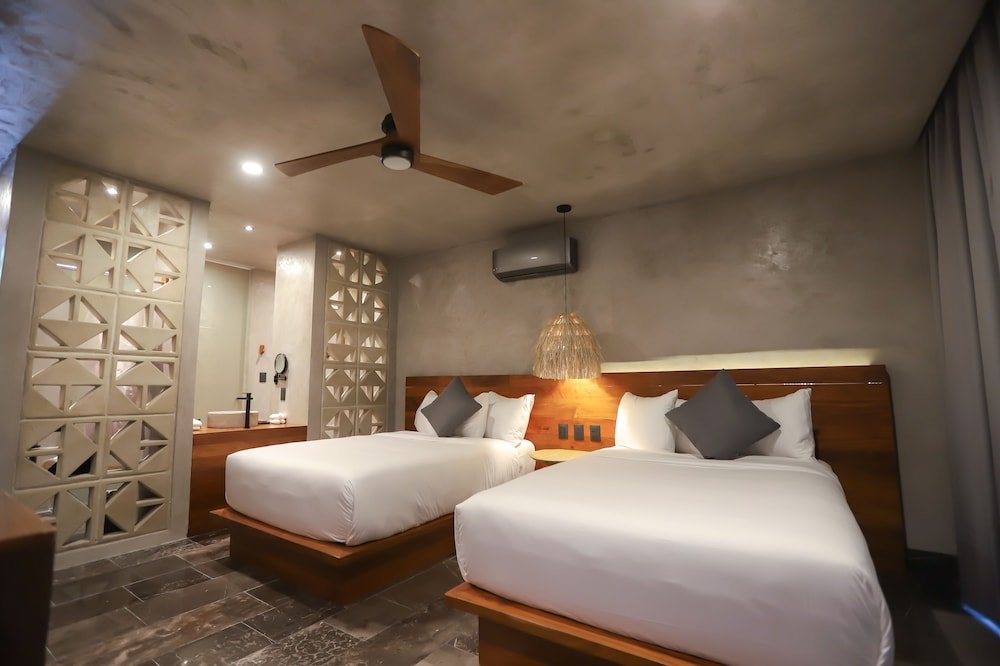 Deluxe Habitación Doble, 2 camas Queen, balcón, Lagoon View — 2