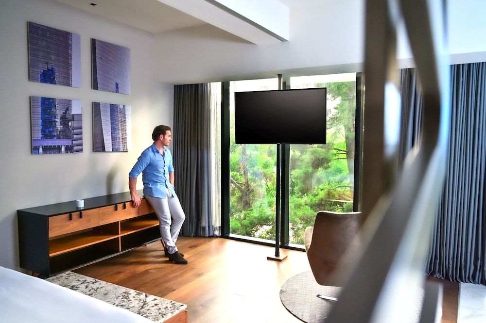 Master Suite — 5