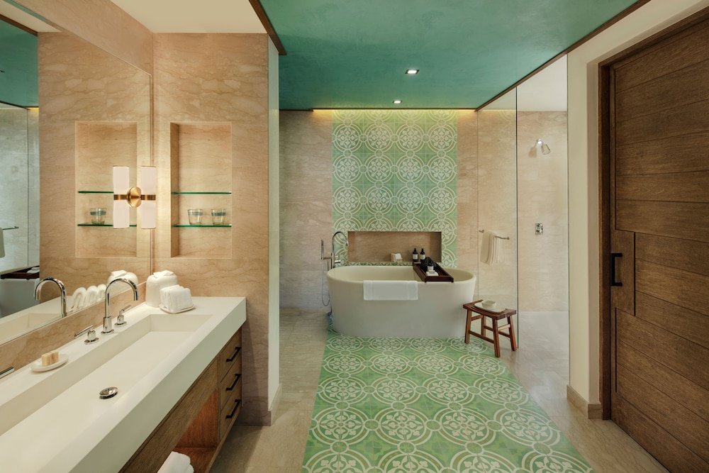 Suite (Well) — 2