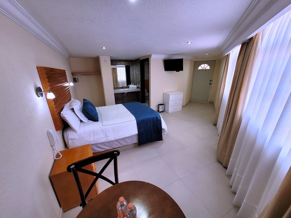 Habitación Estándar — 4