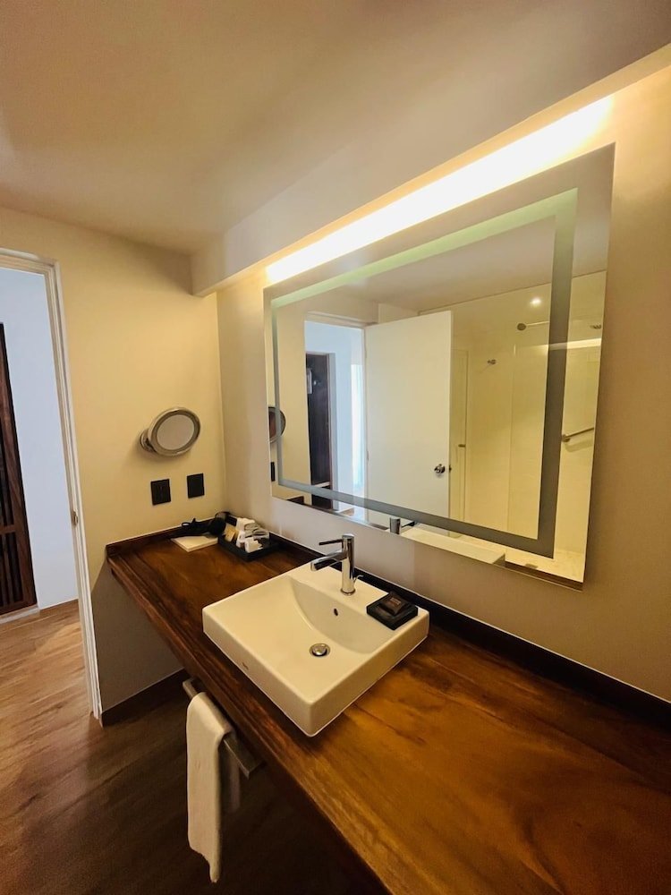 Junior Suite, 2 camas dobles, vista al mar — 5