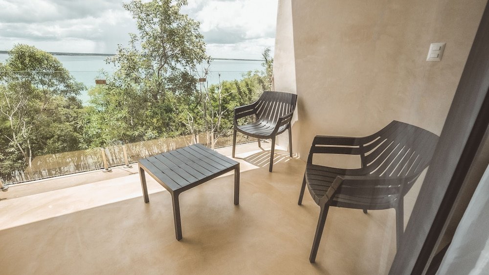 Deluxe Suite, Private pool — 3
