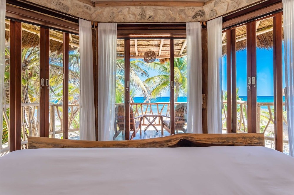 Suite, 1 cama King, Beach View, Oceanfront — 3