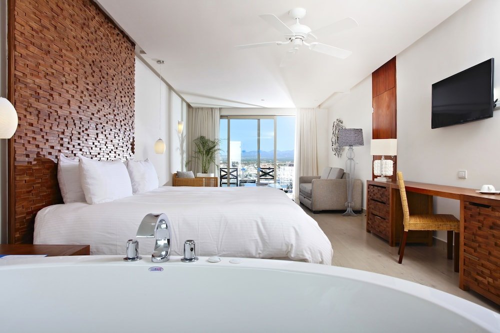 Finisterra Junior Suite — 3