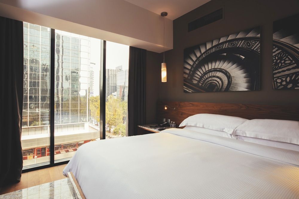 Executive Suite Single