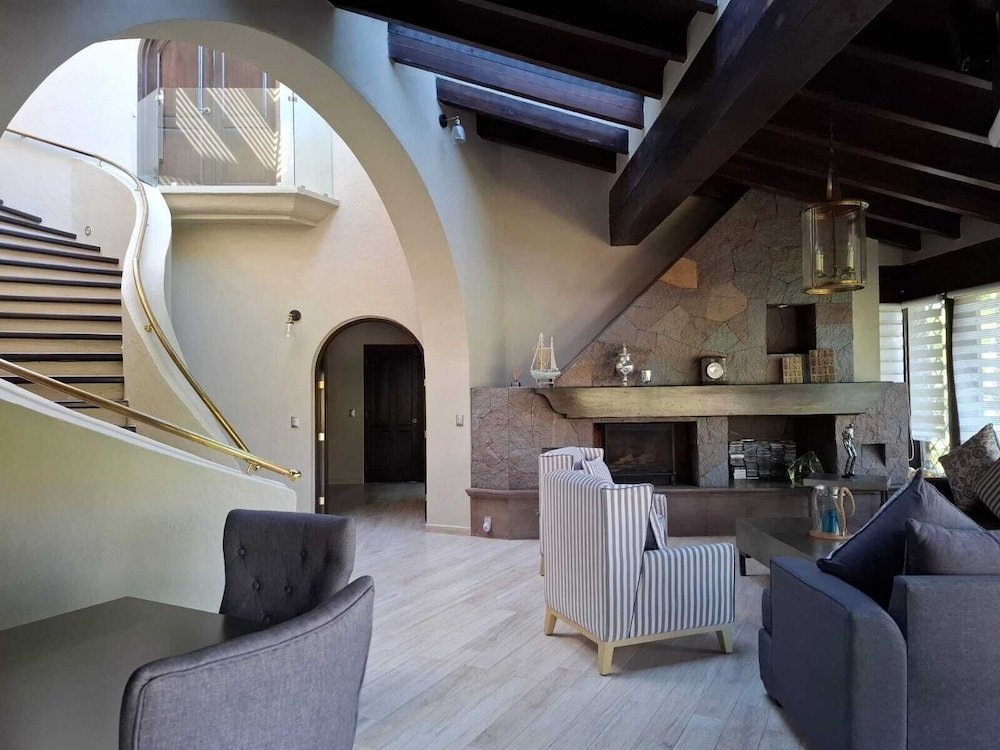 Family Triple Room, 3 Bedrooms — 6